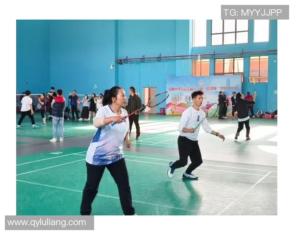 深圳羽毛球队团队协作的成功秘诀与实践探索分析 深圳羽毛球队团队协作的成功秘诀与实践探索分析